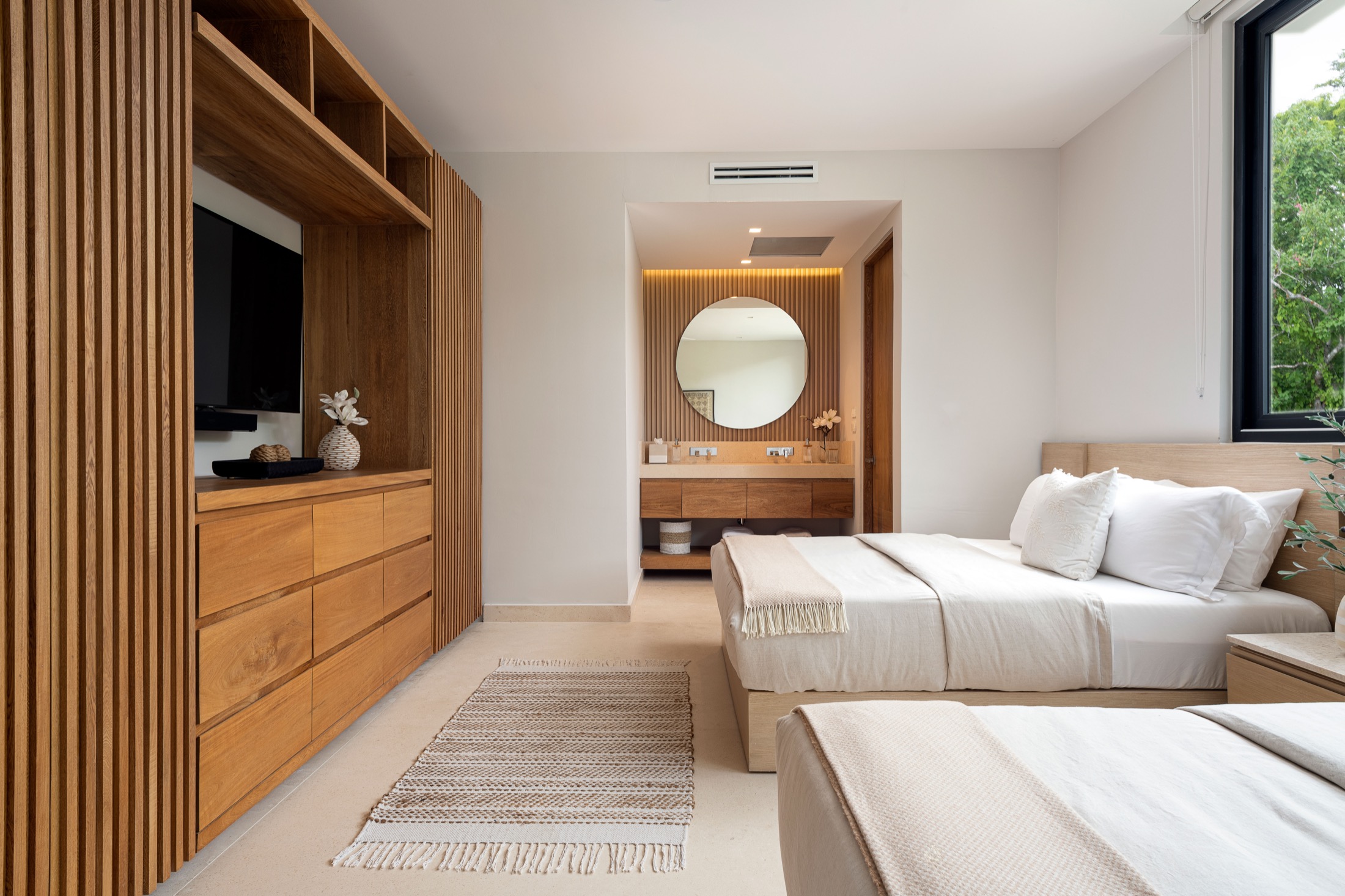 Suite five